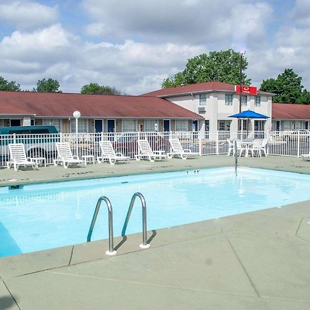 Econo Lodge Inn & Suites South Sandusky Eksteriør bilde