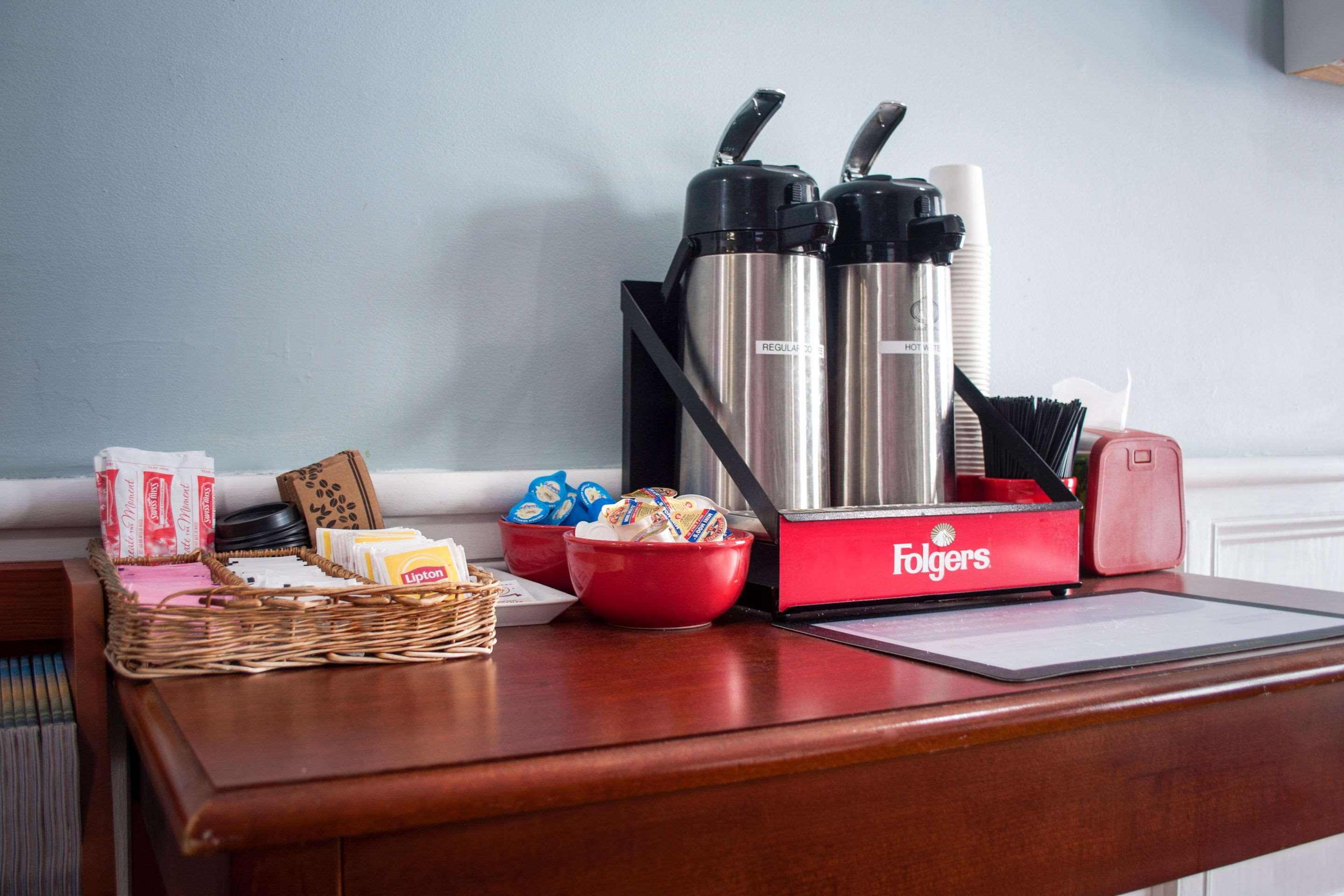 Econo Lodge Inn & Suites South Sandusky Eksteriør bilde