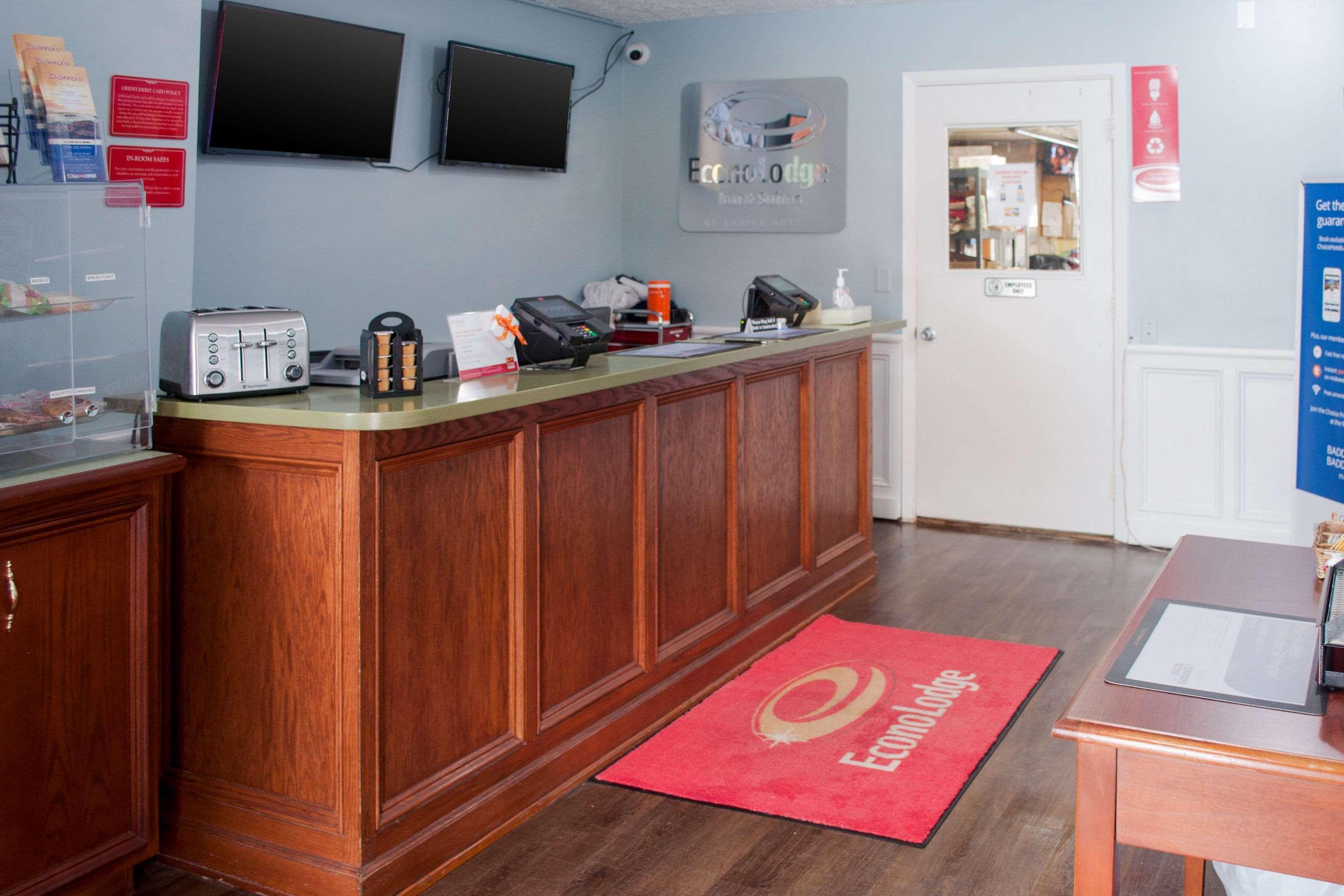 Econo Lodge Inn & Suites South Sandusky Eksteriør bilde