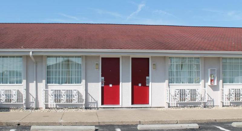 Econo Lodge Inn & Suites South Sandusky Eksteriør bilde