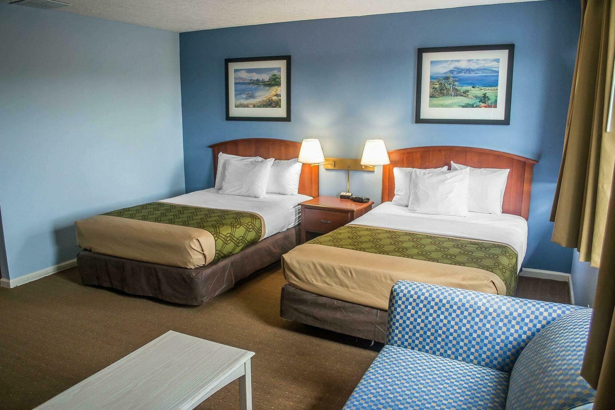 Econo Lodge Inn & Suites South Sandusky Eksteriør bilde